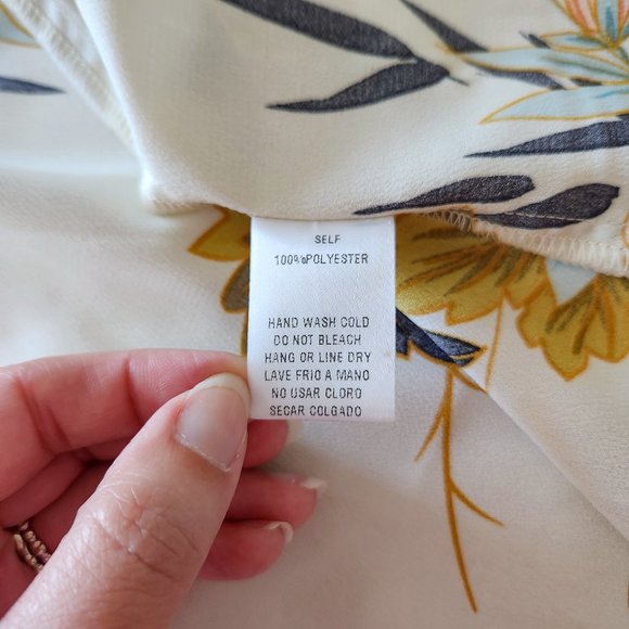 Easel Boutique Silky Satin Floral Peony Maxi Length House Robe Size M NWOT - Picture 12 of 16